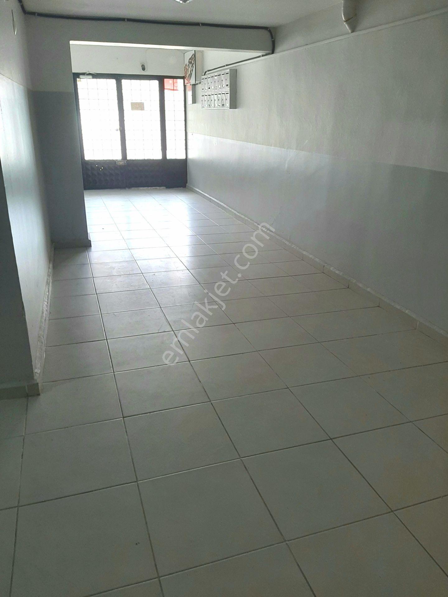 Adapazarı Çarşı Merkezde Kiralık Geniş 2+1 Daire - Görsel 26