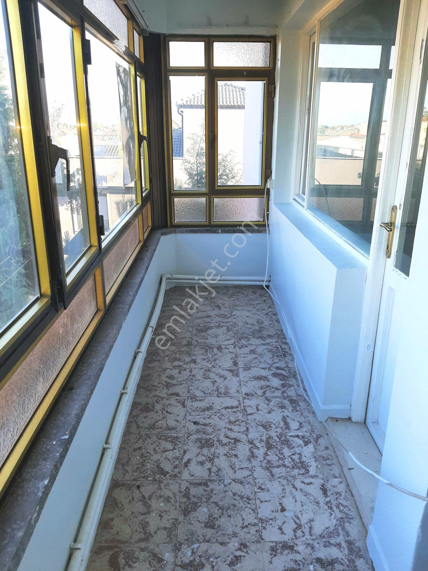 Adapazarı Çarşı Merkezde Kiralık Geniş 2+1 Daire - Görsel 17