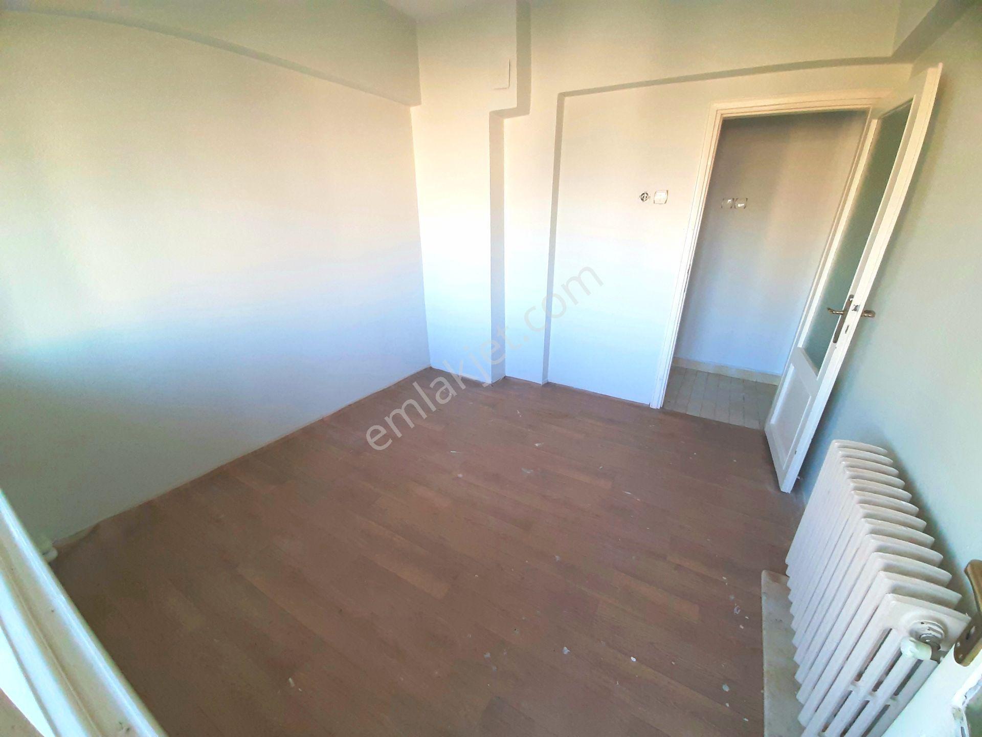 Adapazarı Çarşı Merkezde Kiralık Geniş 2+1 Daire - Görsel 20