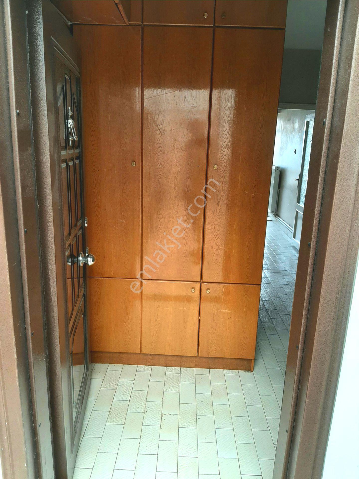 Adapazarı Çarşı Merkezde Kiralık Geniş 2+1 Daire - Görsel 5