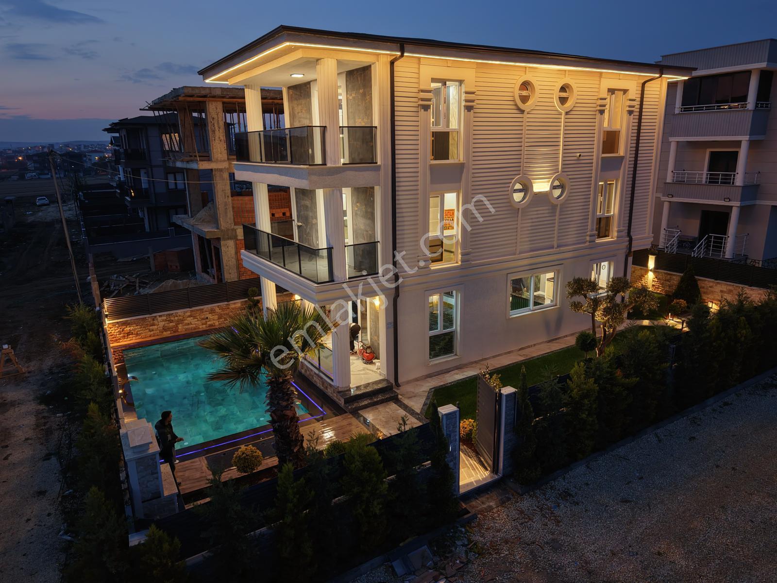 Sembol Emlaktan Satılık Villa - Görsel 33