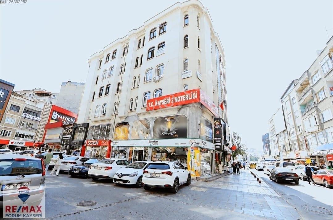 Bankalar Caddesi Cumhuriyet Mahallesi Satılık Dükkan - Görsel 2