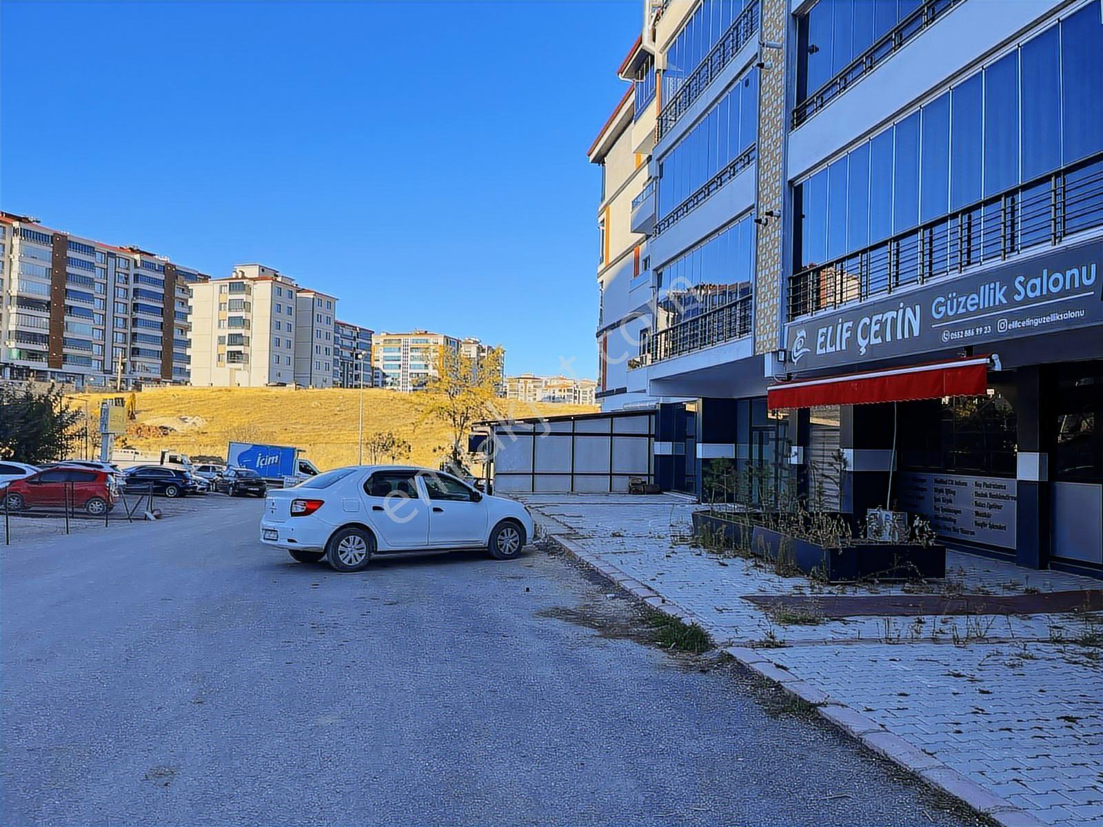 Cumhuriyet Mahallesi'nde Köşe Başı Satılık Dükkan... - Görsel 7