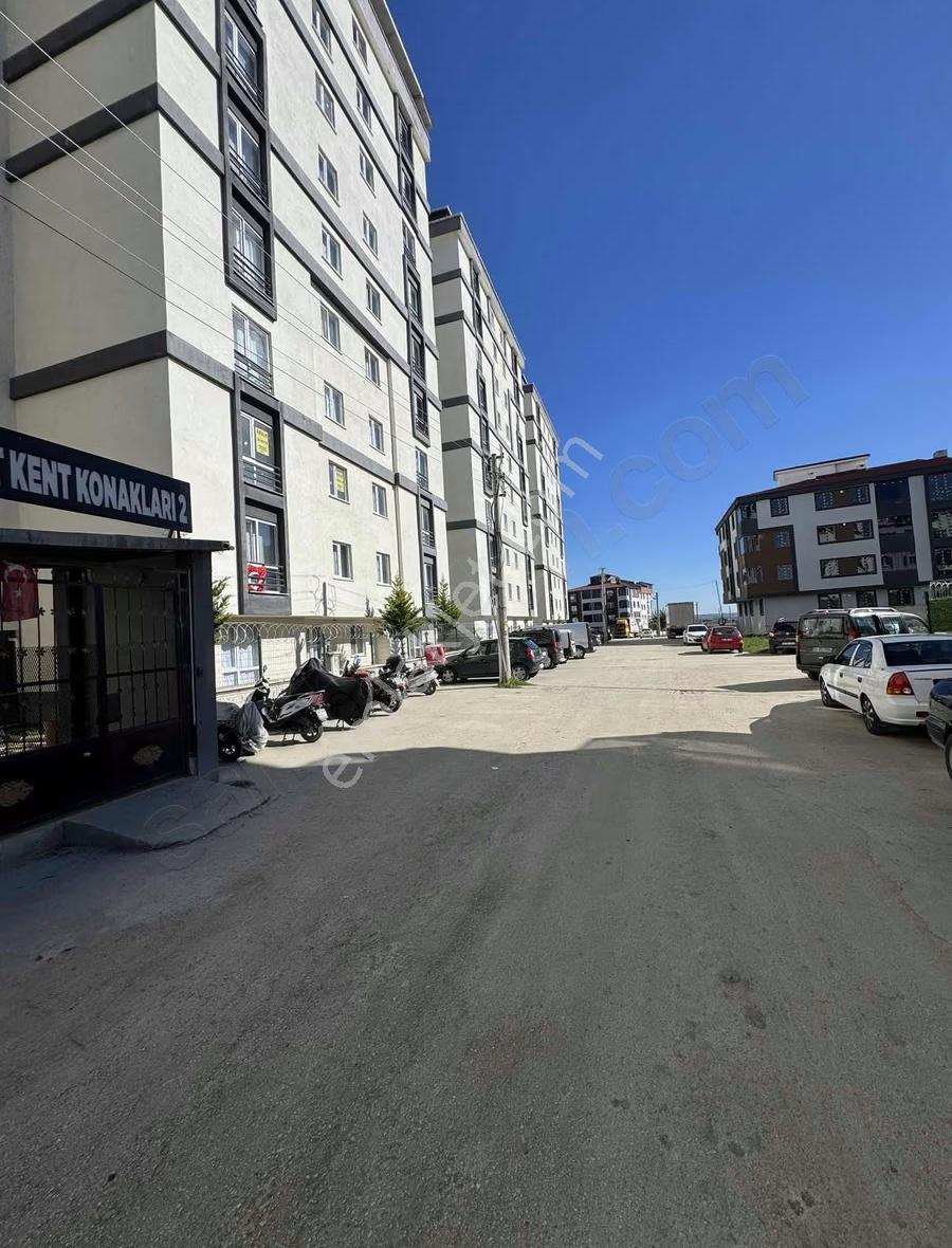 Bahçelievler'de Site'de İçinde 2+1 Kiralık Daire - Görsel 17