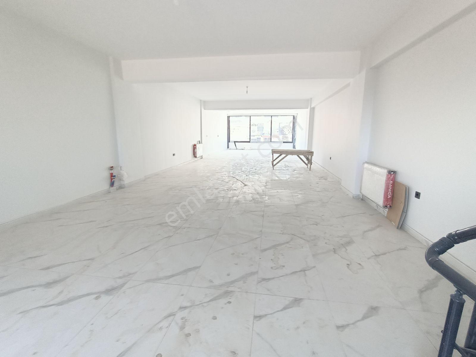 İmam Efendi Bul.üzerinde 3katlı Bodrum Ve Teraslı Kiralık Dükkan - Görsel 10