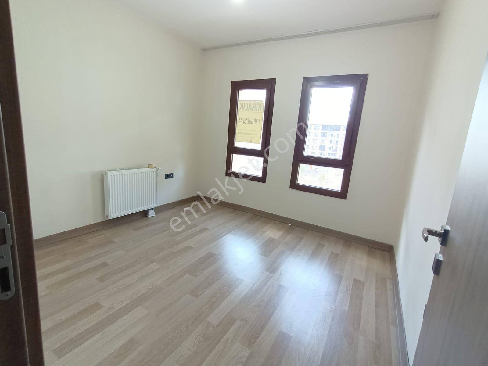 Güneykent Mh./yemişlik 4.etap Tokilerde Kiralık 3+1 Arakat Daire - Görsel 11