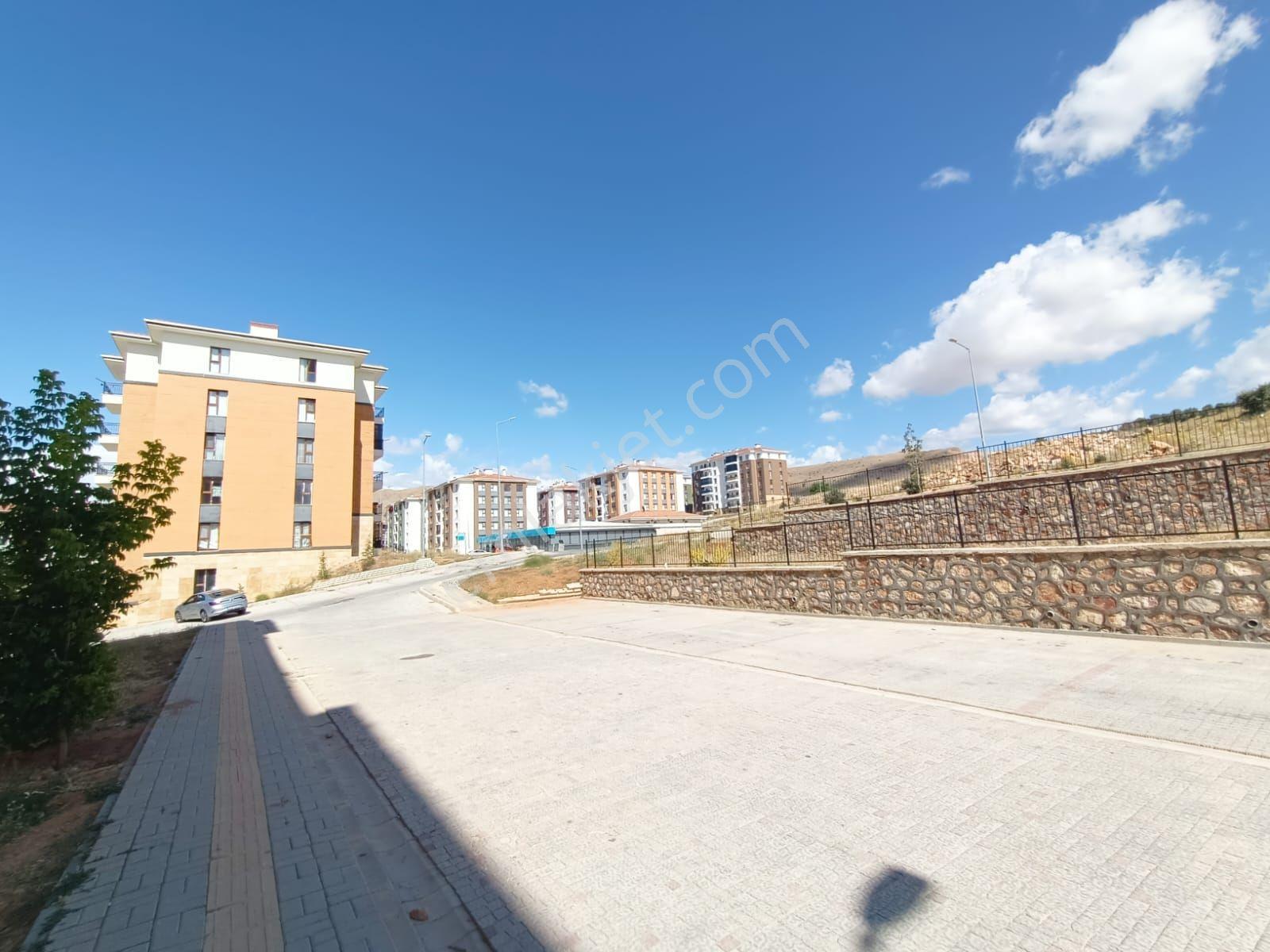 Güneykent Mh./yemişlik 4.etap Tokilerde Kiralık 3+1 Arakat Daire - Görsel 5