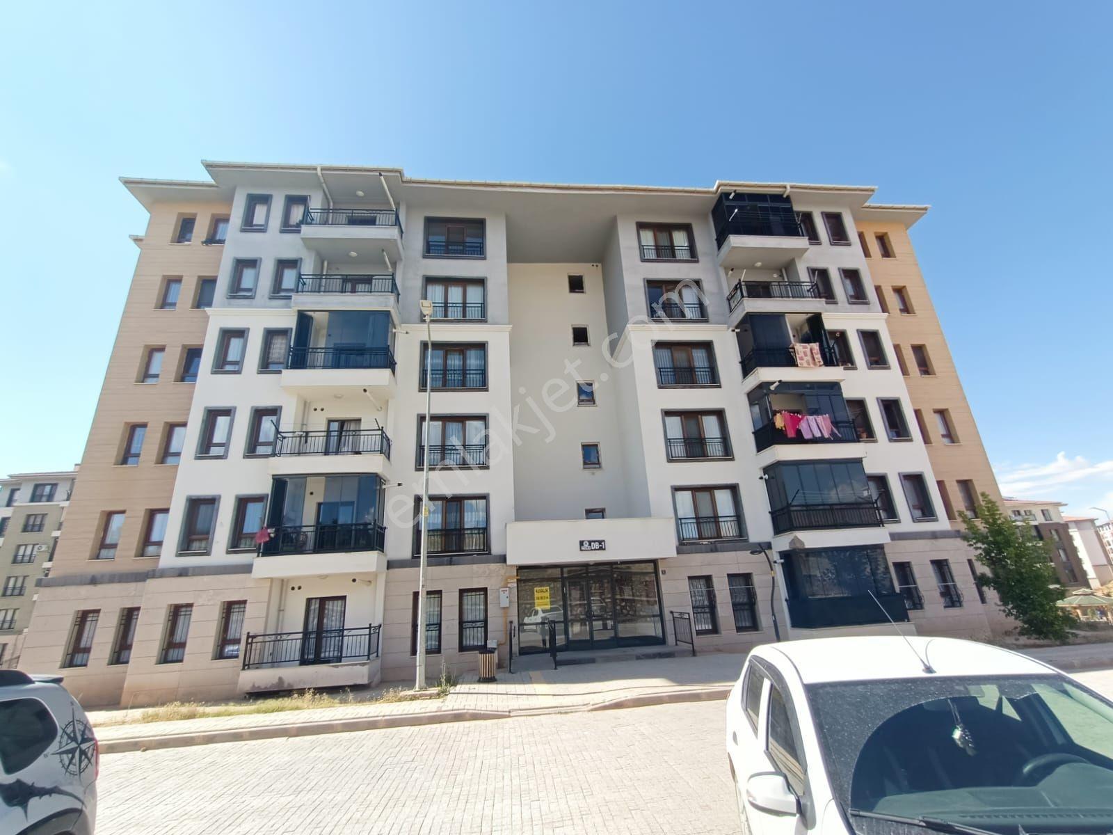 Güneykent Mh./yemişlik 4.etap Tokilerde Kiralık 3+1 Arakat Daire - Görsel 8