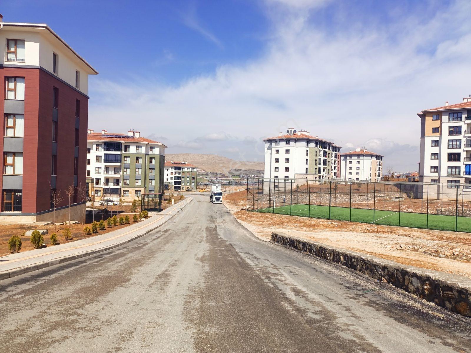 Güneykent Mh./yemişlik 4.etap Tokilerde Kiralık 3+1 Arakat Daire - Görsel 3