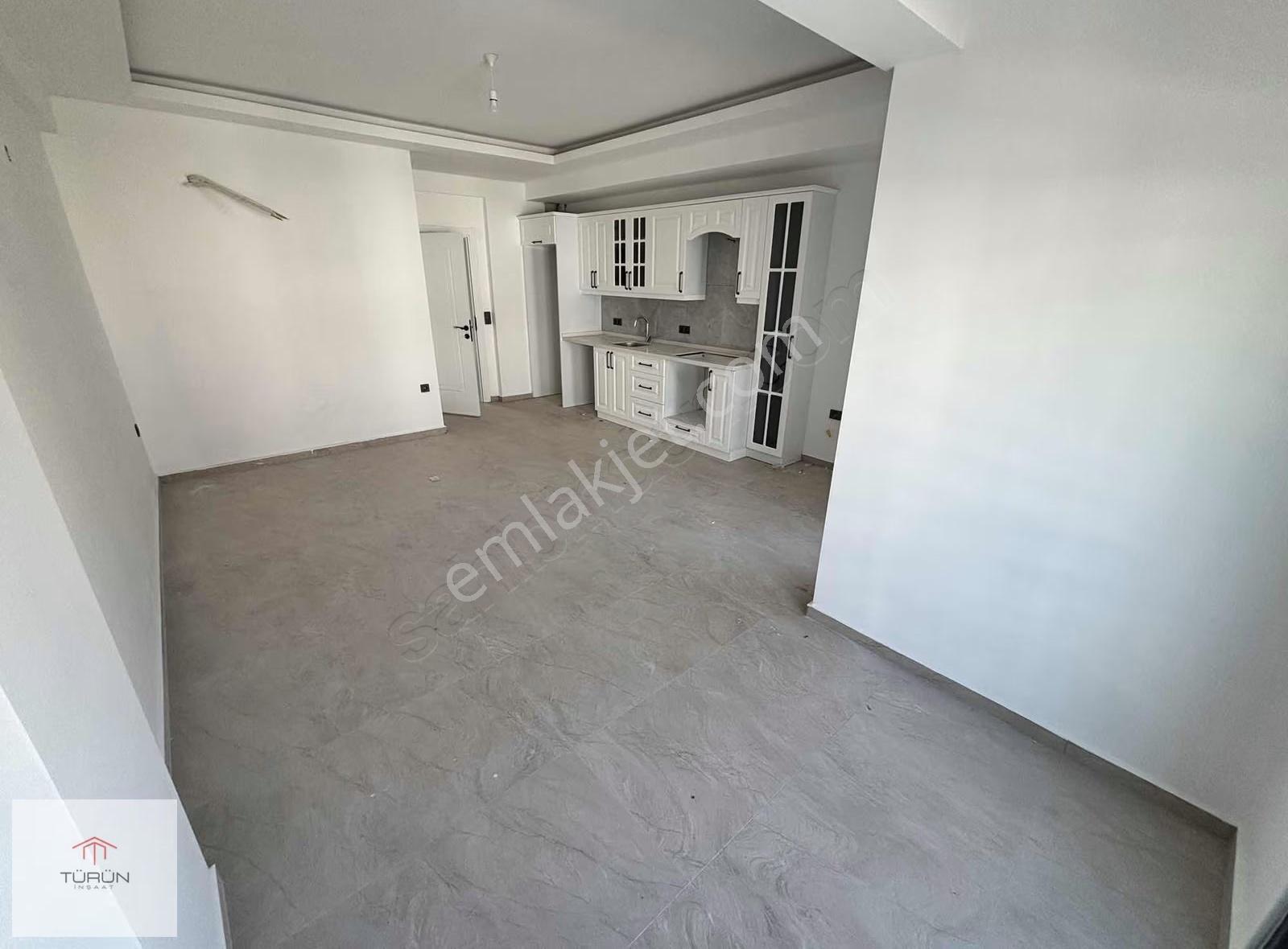Fethiye Foça Mahallesinde Havuzlu 3+1 Dubleks Kiralık Daire