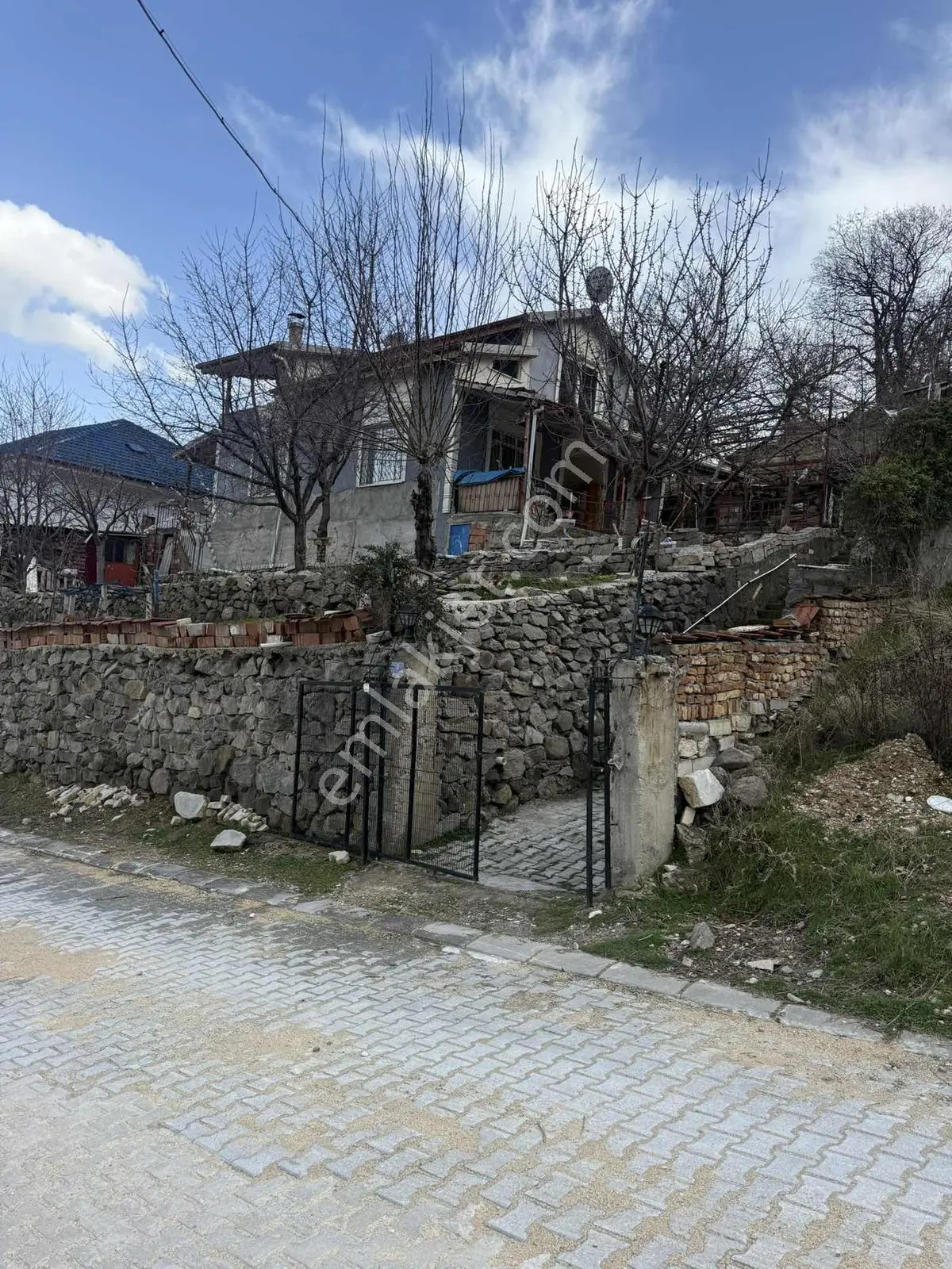 Çakır Mahallesin De Satılık Müstakil