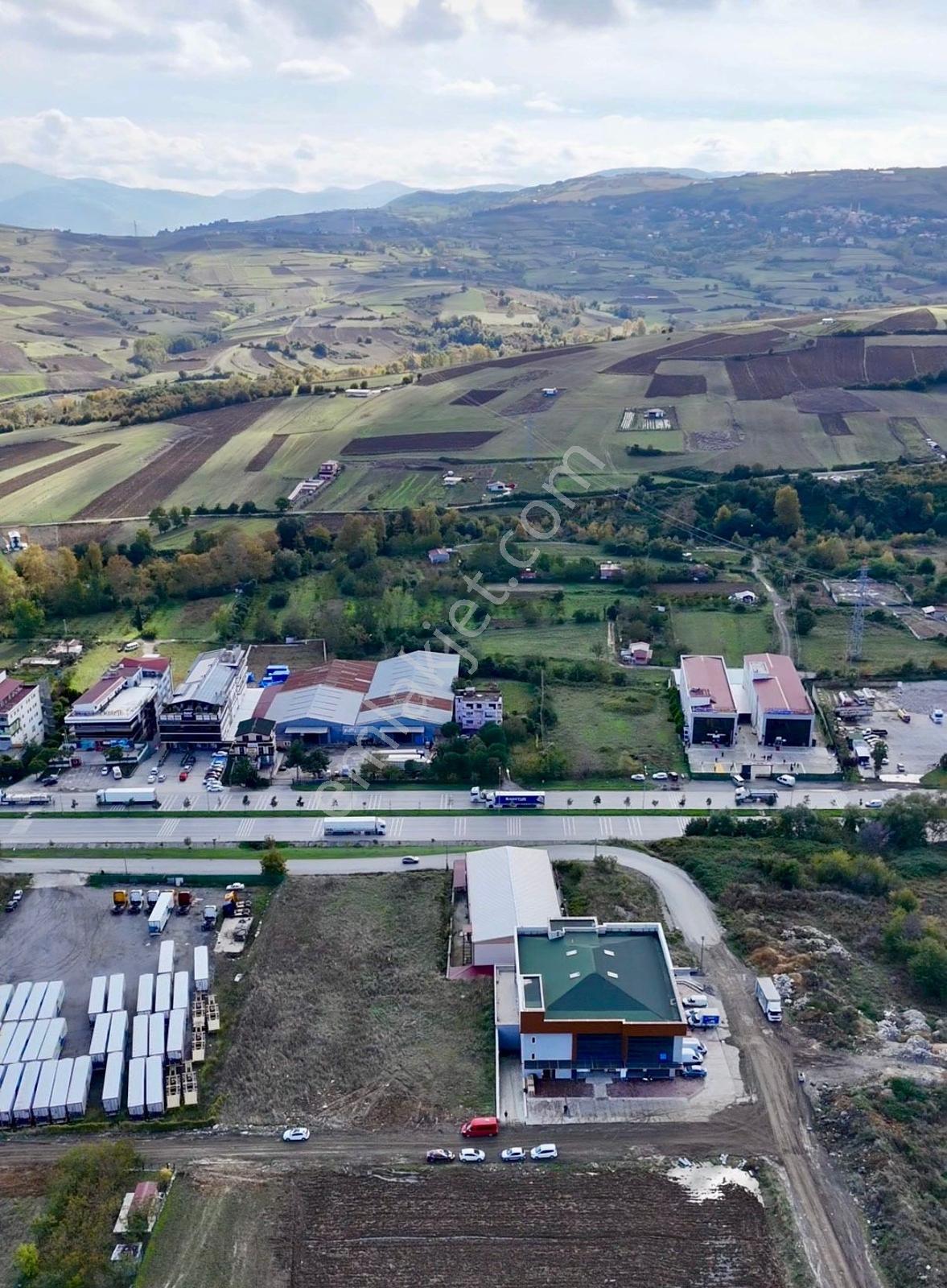 Uğur Kırseven Re/max Parla'dan T2 Arsa
