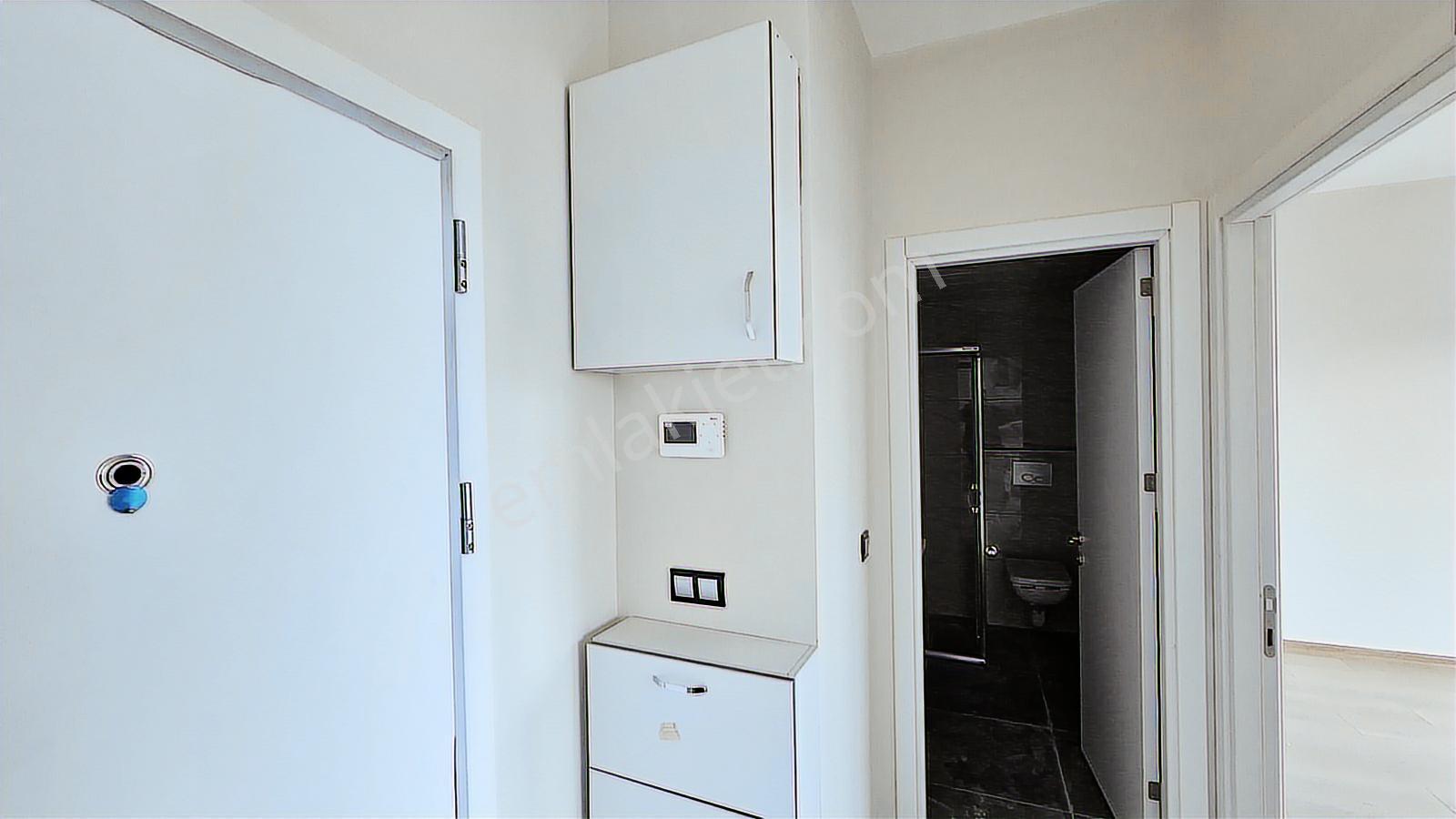 Uğur Kırseven Re/max Parla'dan Satılık 1+1 Daire - Görsel 8