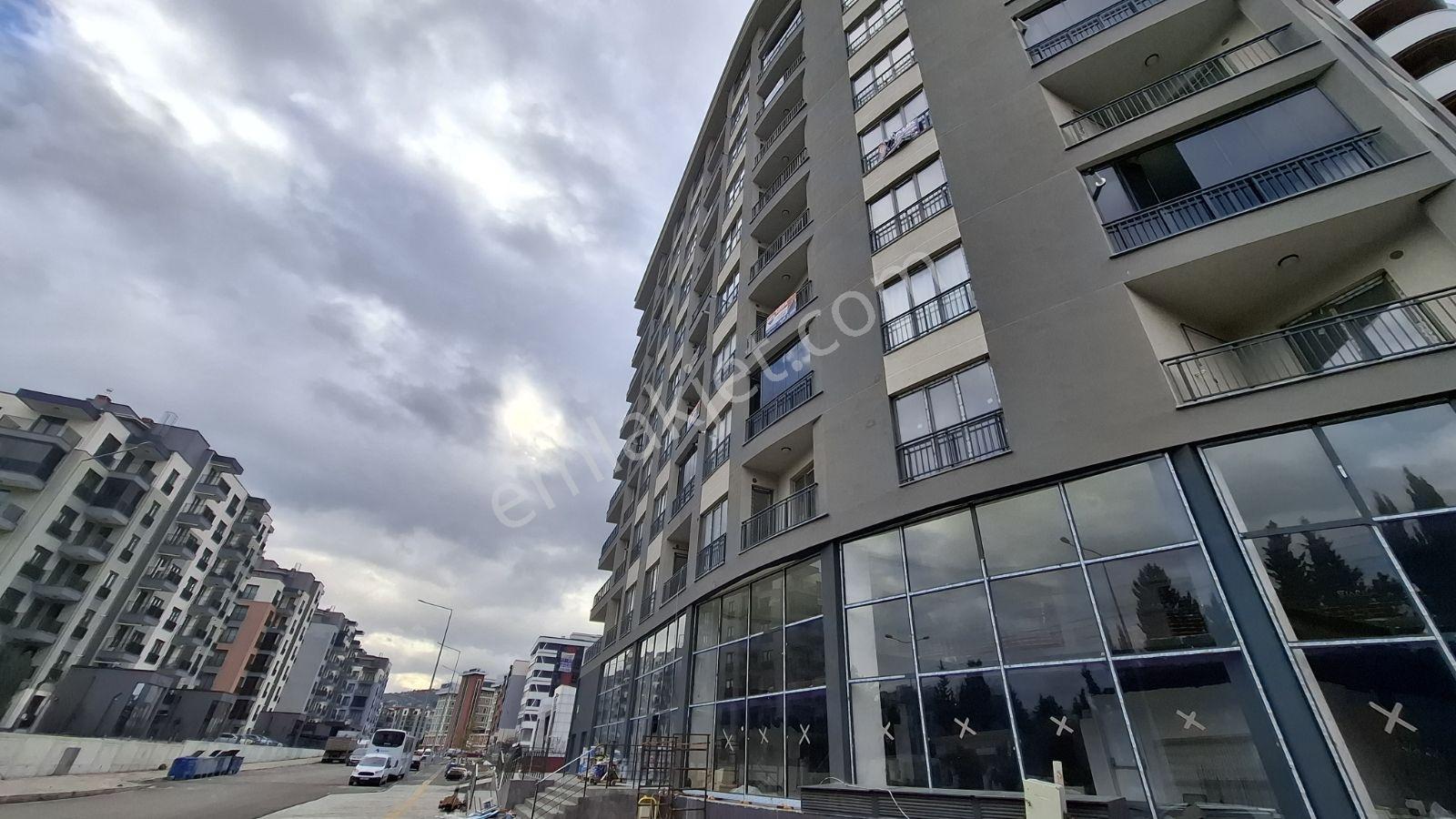 Uğur Kırseven Re/max Parla'dan Satılık 1+1 Daire - Görsel 21