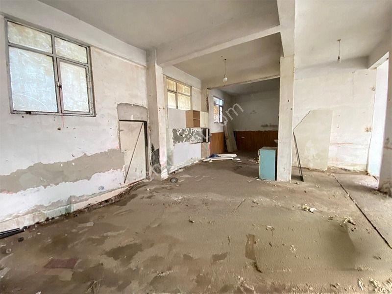 Bandırma 17 Eylül De Satılık Dükkan - Görsel 19