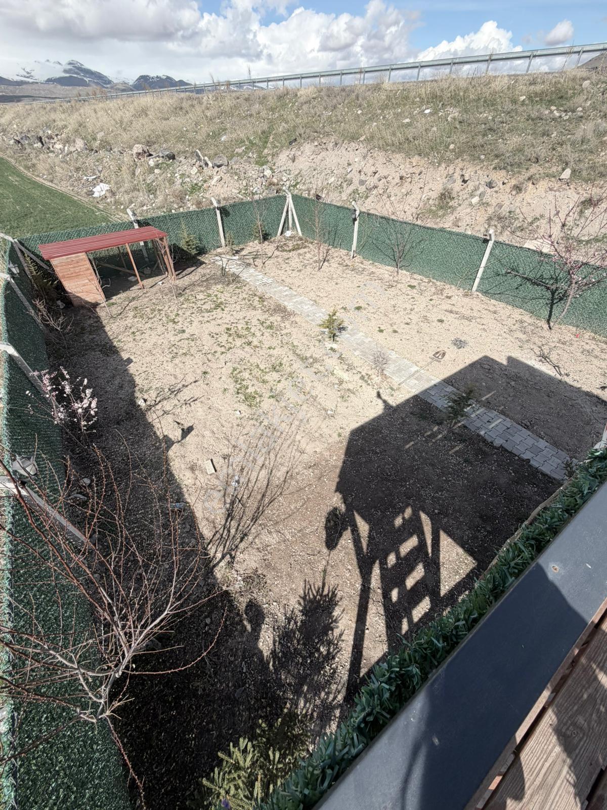 Acil Satılık!!! Ful Eşyalı Satılık Bungalov Ev Ve Arsası - Görsel 13