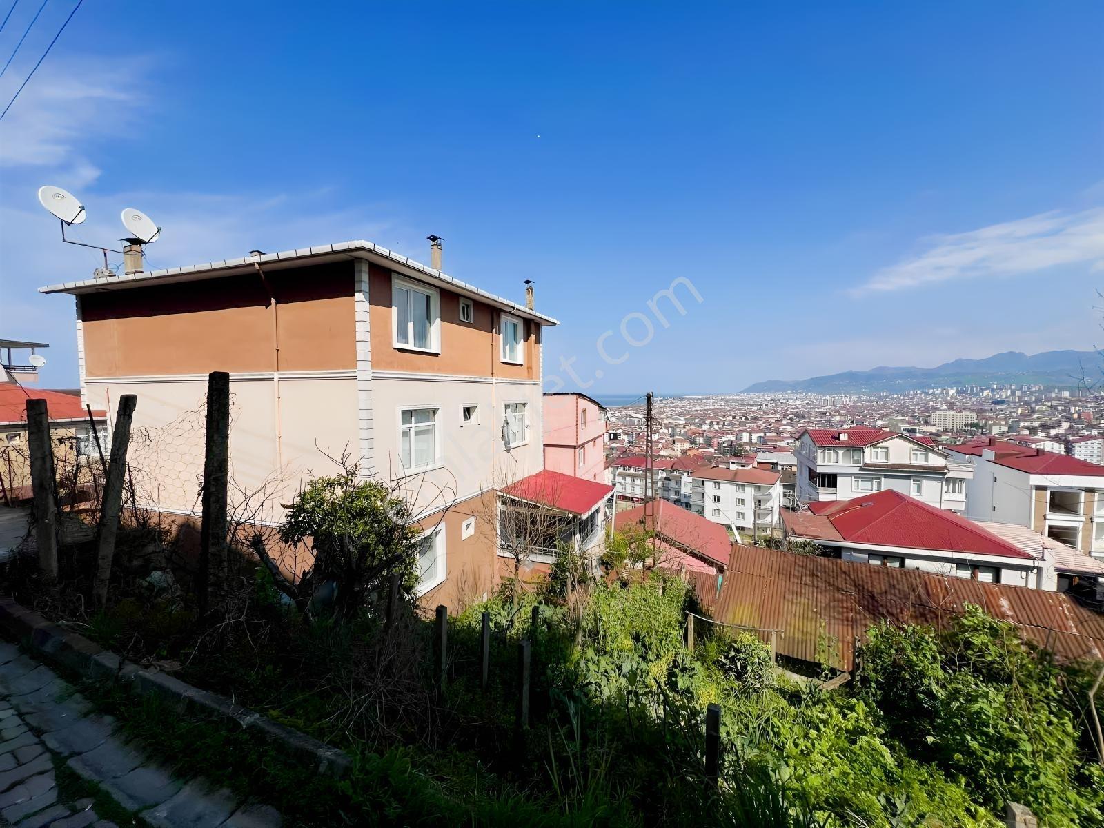 Ulaş Gayrimenkul'den Deniz Manzaralı 2+1 Satılık Daire - Görsel 4