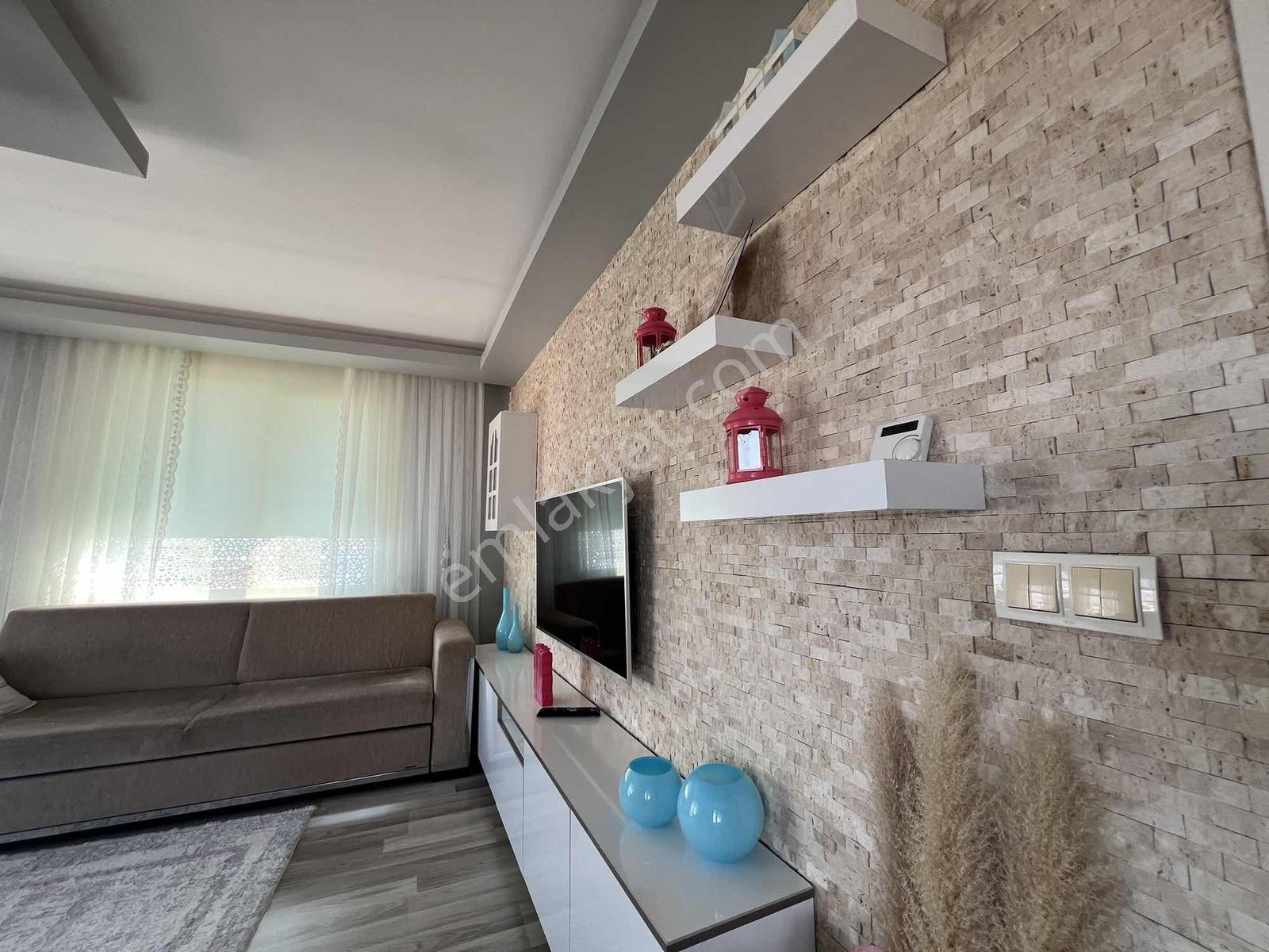 Ulaş Gayrimenkul'den Deniz Manzaralı 2+1 Satılık Daire - Görsel 15