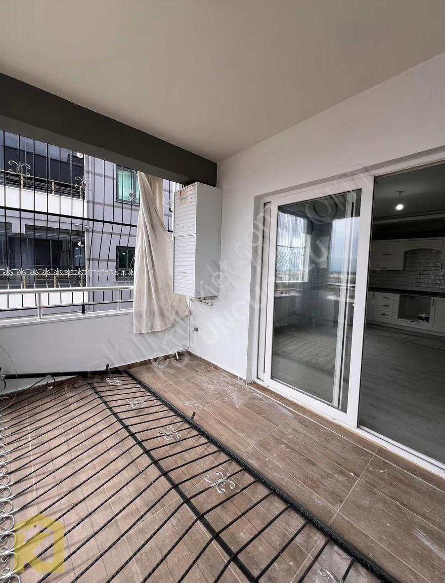 Koyuncuoğlu'ndan Çanaklı Yolunda Kiralık 4+1 Daire - Görsel 8