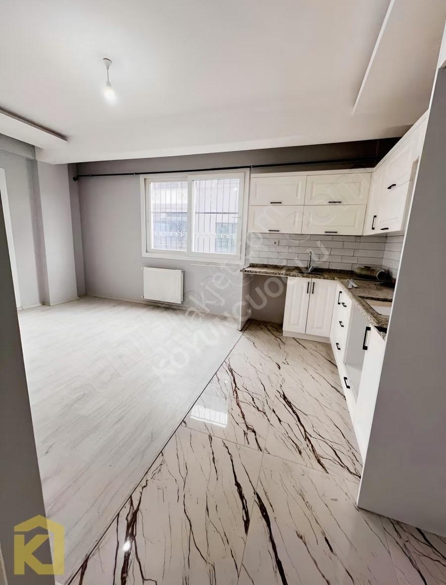 Koyuncuoğlu'ndan Çanaklı Yolunda Kiralık 4+1 Daire - Görsel 5