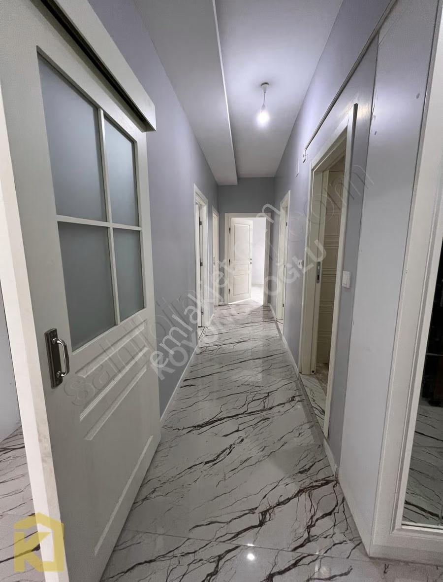 Koyuncuoğlu'ndan Çanaklı Yolunda Kiralık 4+1 Daire - Görsel 22