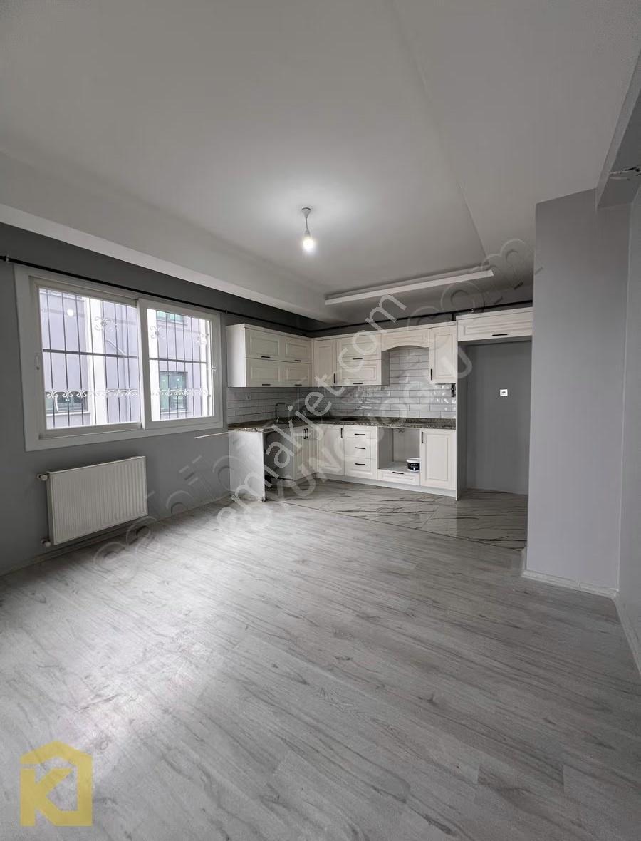 Koyuncuoğlu'ndan Çanaklı Yolunda Kiralık 4+1 Daire - Görsel 18