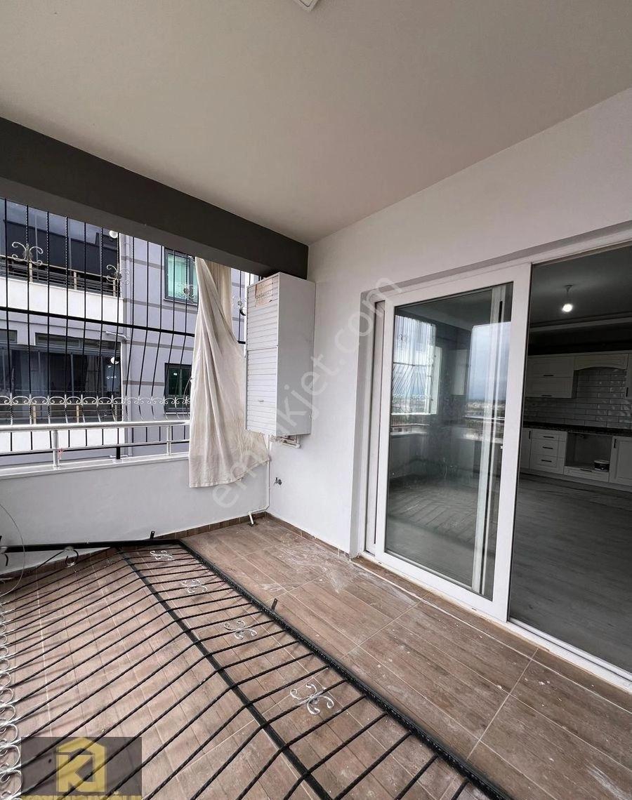 Koyuncuoğlu'ndan Çanaklı Yolunda Kiralık 4+1 Daire - Görsel 27