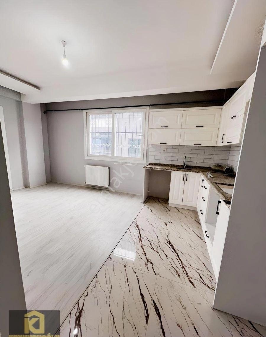 Koyuncuoğlu'ndan Çanaklı Yolunda Kiralık 4+1 Daire - Görsel 3
