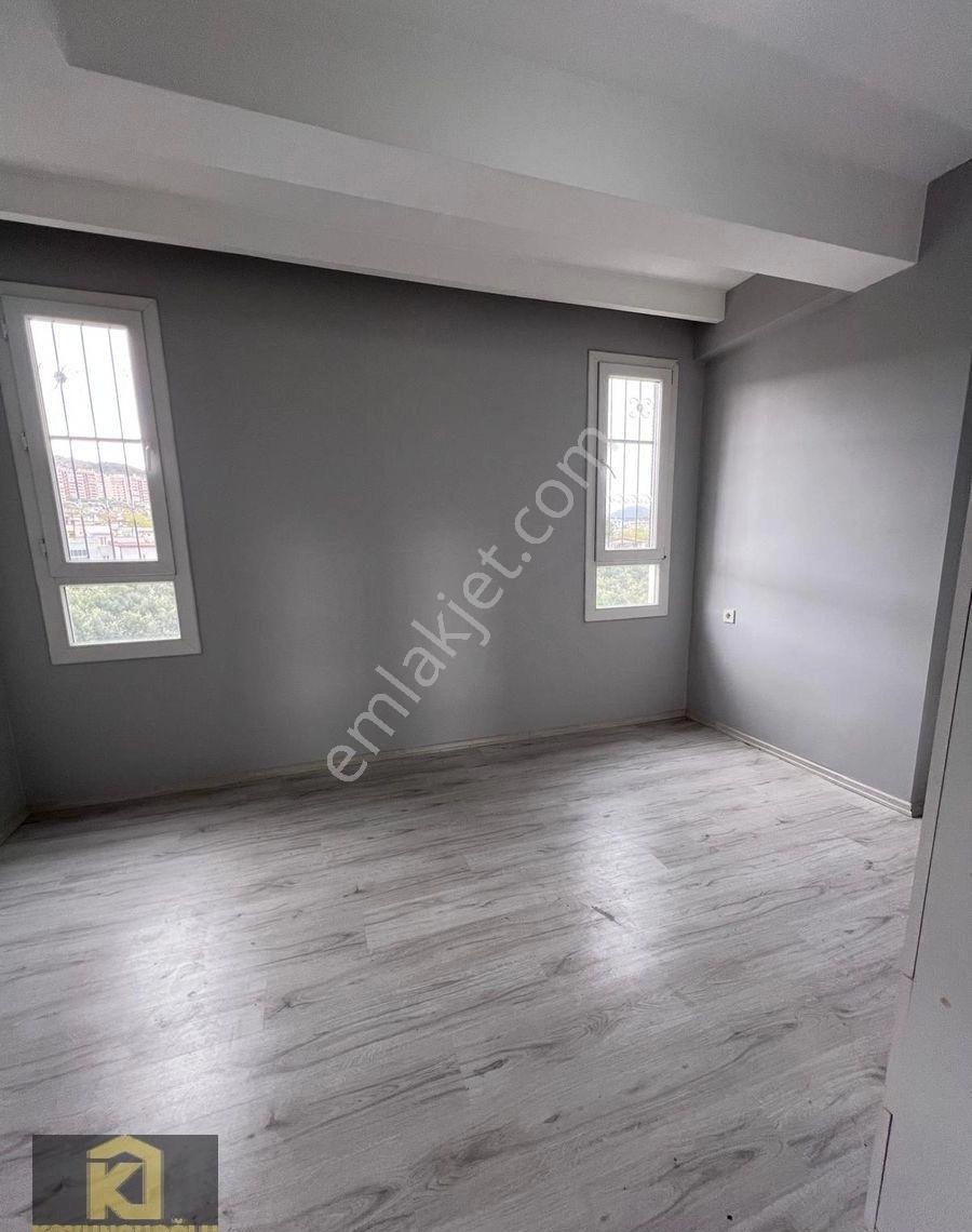 Koyuncuoğlu'ndan Çanaklı Yolunda Kiralık 4+1 Daire - Görsel 15