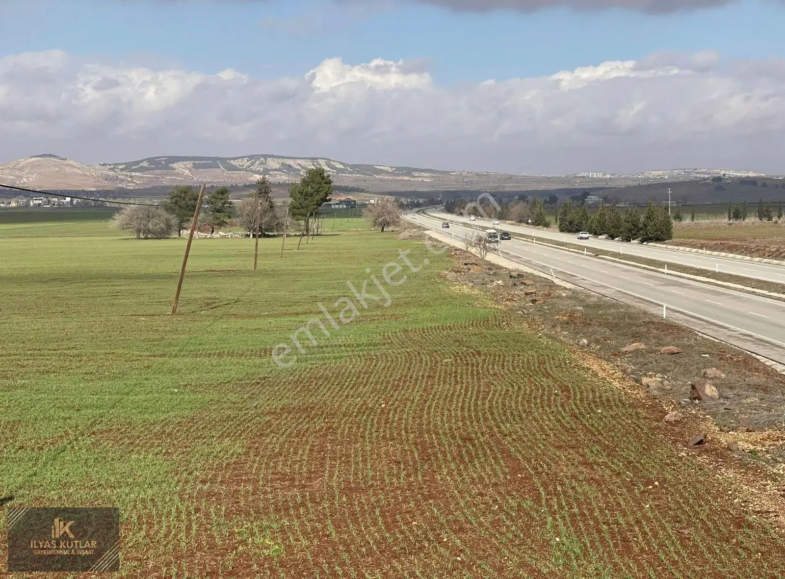 Kilis Yolu Üzeri 520m Yola Cephesi Olan 313 Dönüm Satlık Arazi - Görsel 4