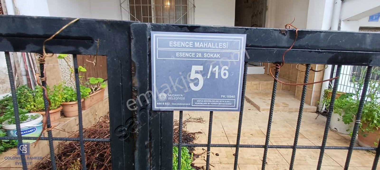 Mudanya Esence'de Deniz Ve Doğa Manzaralı 3 Katlı Müstakil Ev - Görsel 21