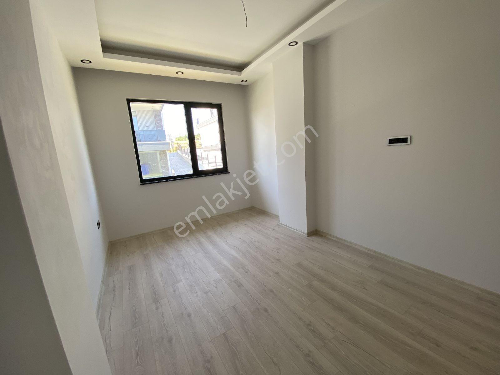 Alanlı'da 4+1 Teraslı Full Deniz Manzaralı Eşsiz Trıpleks Satılk - Görsel 27