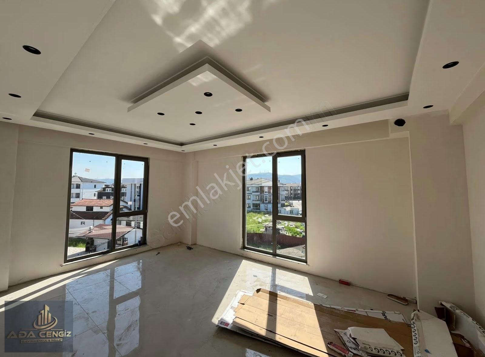 Serdivanda Site İçerisinde 170 M2 Bahçe Kullanımlı 3+1 Daire - Görsel 18