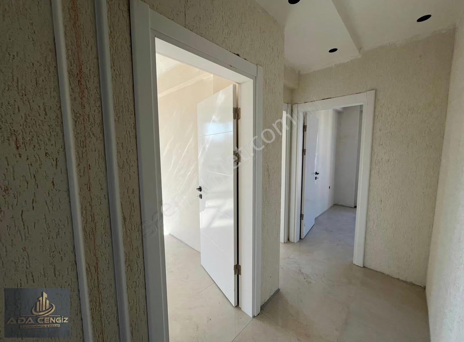 Serdivanda Site İçerisinde 170 M2 Bahçe Kullanımlı 3+1 Daire - Görsel 8