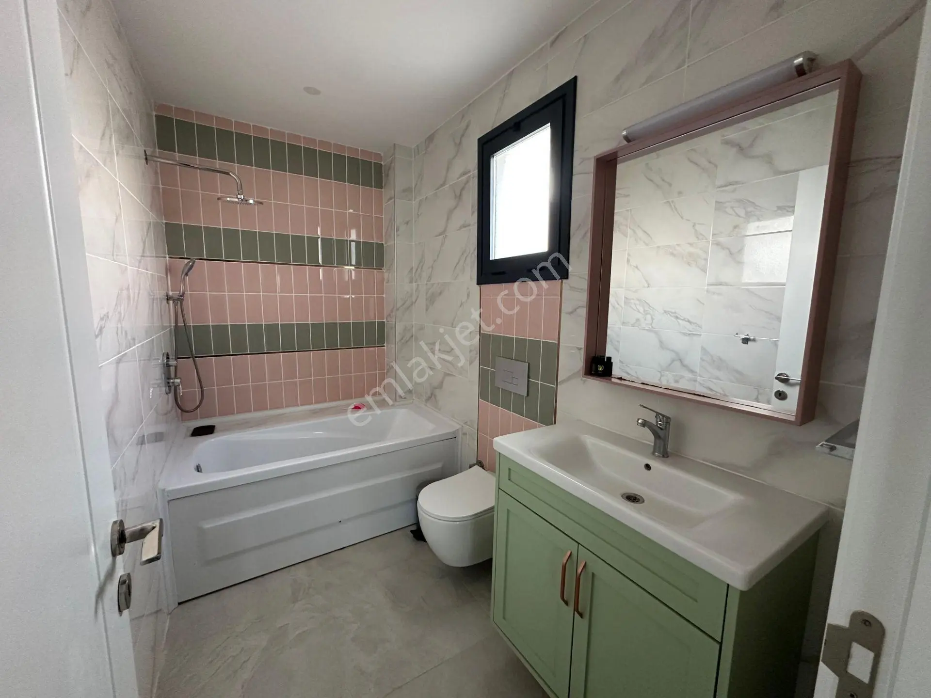 Deniz Manzaralı 3+1 Penthouse | 11. Kat | 4 Wc | Vergiler Ödendi - Görsel 28