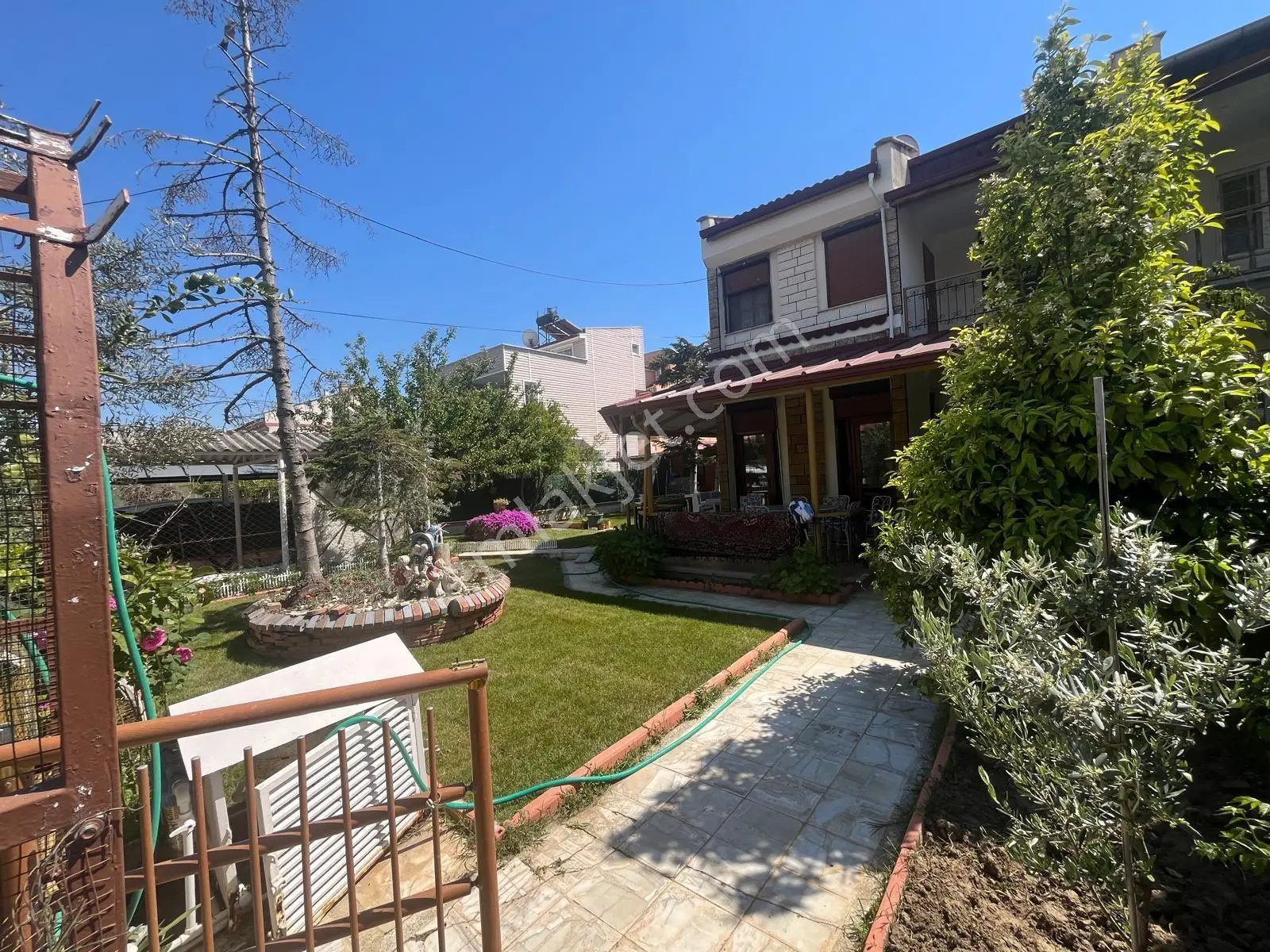 Akçay Ören Arası Müstakil Bahçeli Triplex - Görsel 2