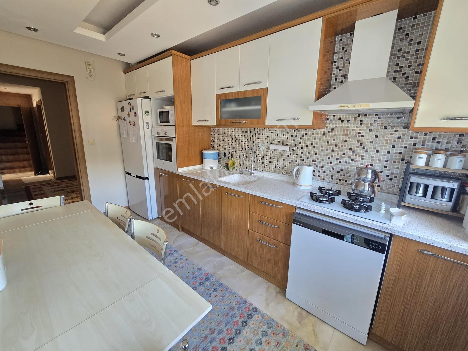 Tırpan'dan Halitpaşa'da Site İçi 5+1deniz Manzaralı Dublex Daire - Görsel 8