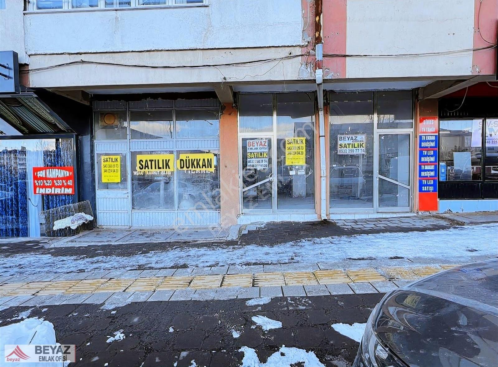 Beyaz Emlak'tan Sivas Lisesi Karşısı Satılık Bodrumlu Dükkan - Görsel 2
