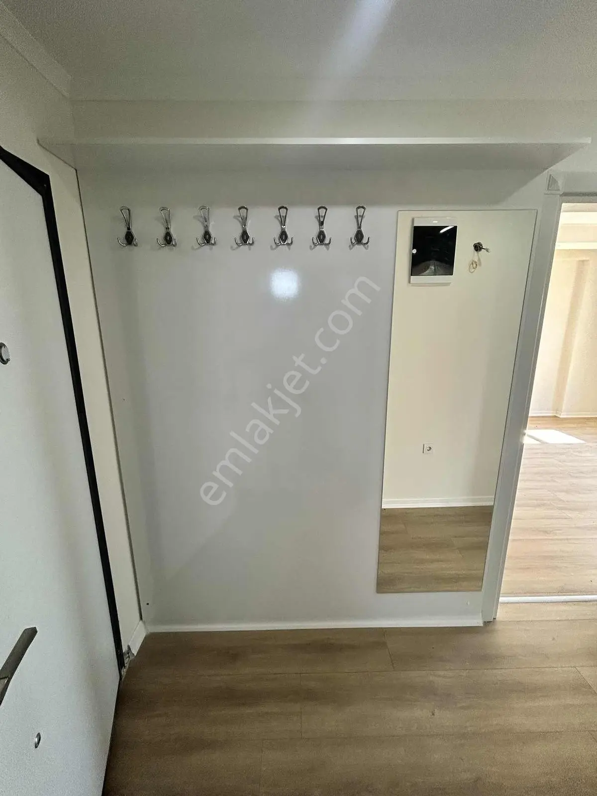 Kızılot Mah İçin 2+1 Yüksek Giriş Amerikan Mutfalı Daire - Görsel 4
