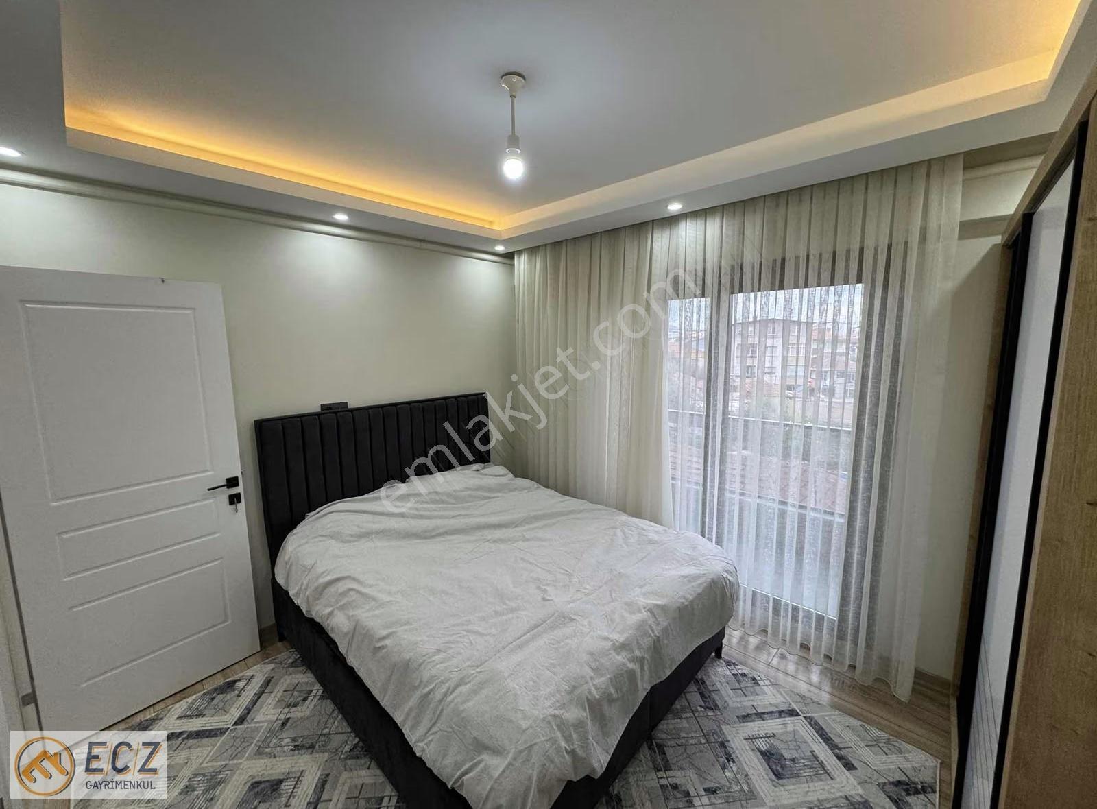 Ecz Gayrimenkul Den Kiralık Eşyalı 1+1 Daire Hacıbey Mh Balkonlu - Görsel 13