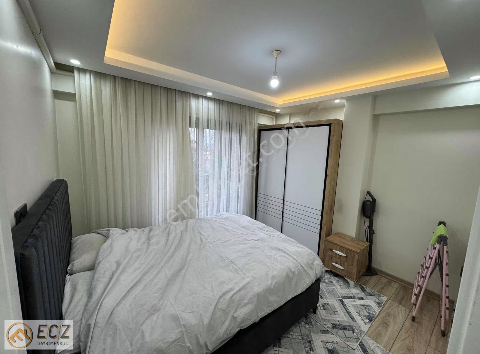 Ecz Gayrimenkul Den Kiralık Eşyalı 1+1 Daire Hacıbey Mh Balkonlu - Görsel 3