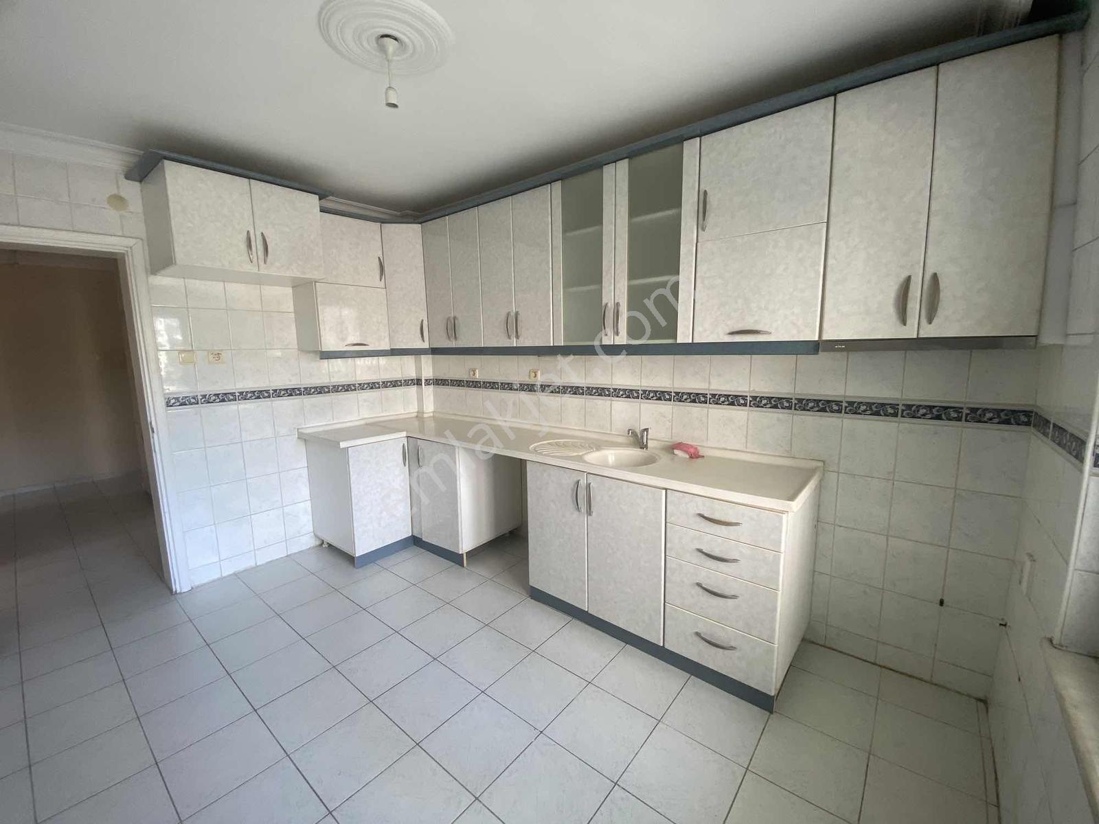 Site İçerisinde Güvelikli 3+1 Kiralık Daire - Görsel 24