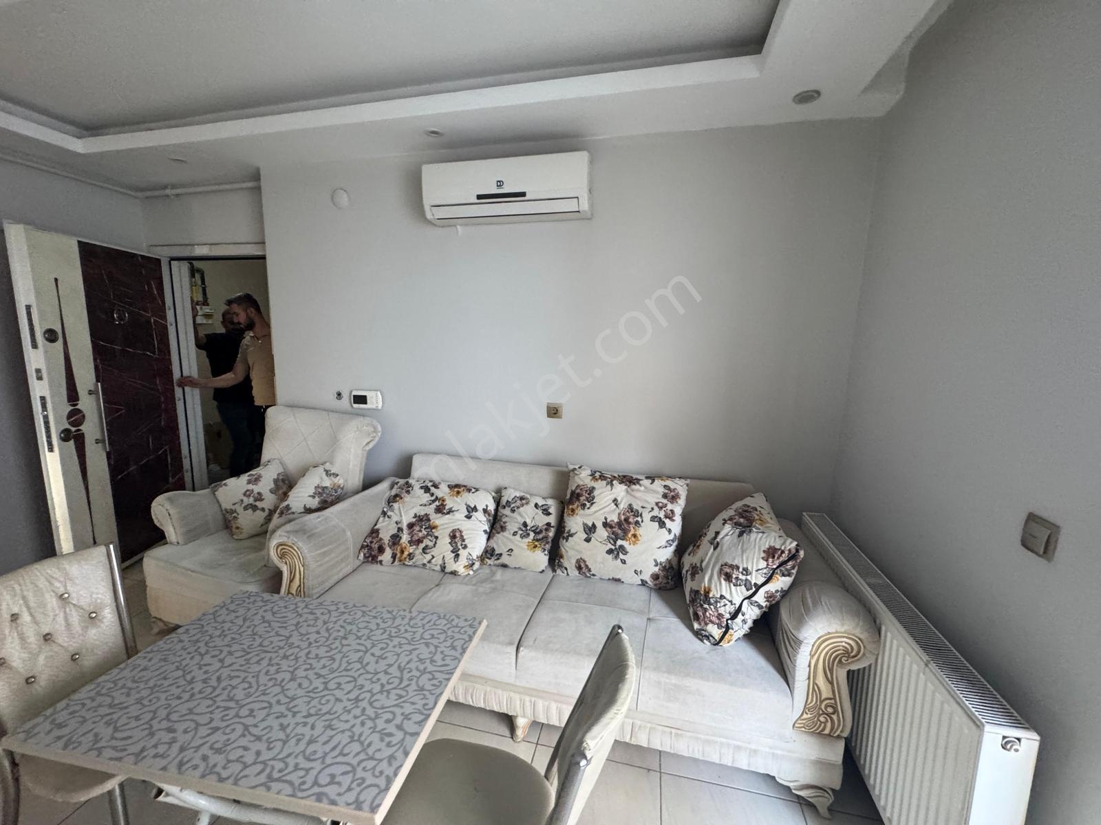 Çalışkan Emlaktan Bahçelievler Mah. Kiralık 2+0 Eşyalı Daire - Görsel 4