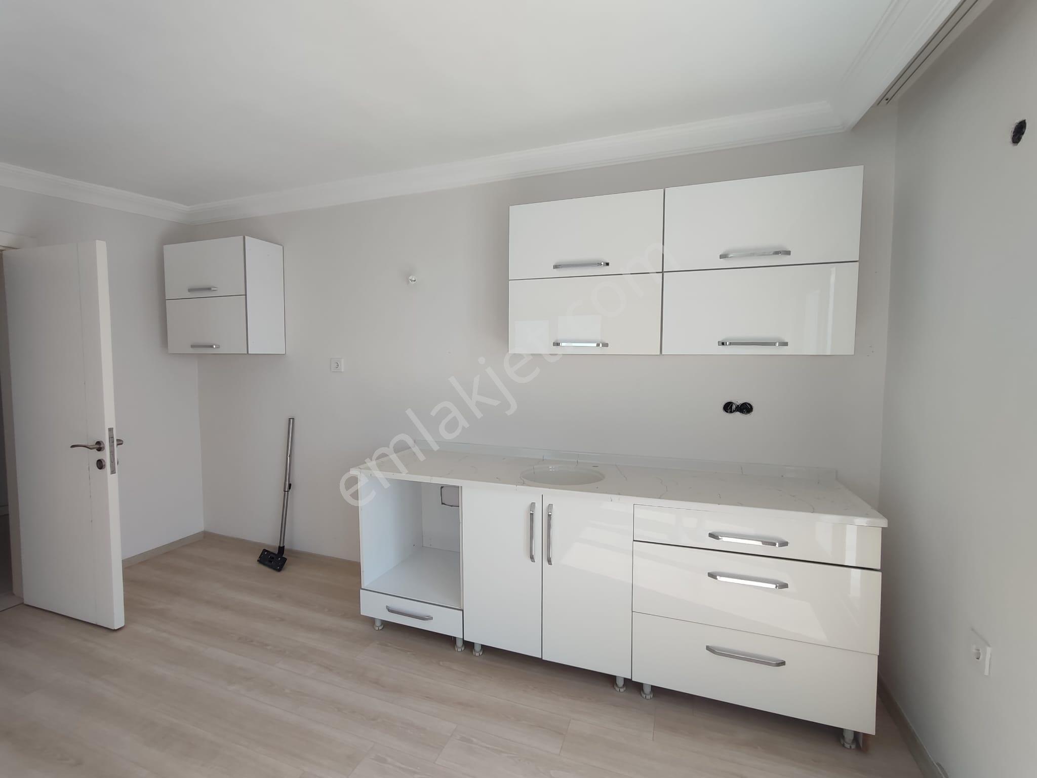 Kuşadası Değirmenderede Full Deniz Manzaralı 2+1 Kiralık Daire - Görsel 7