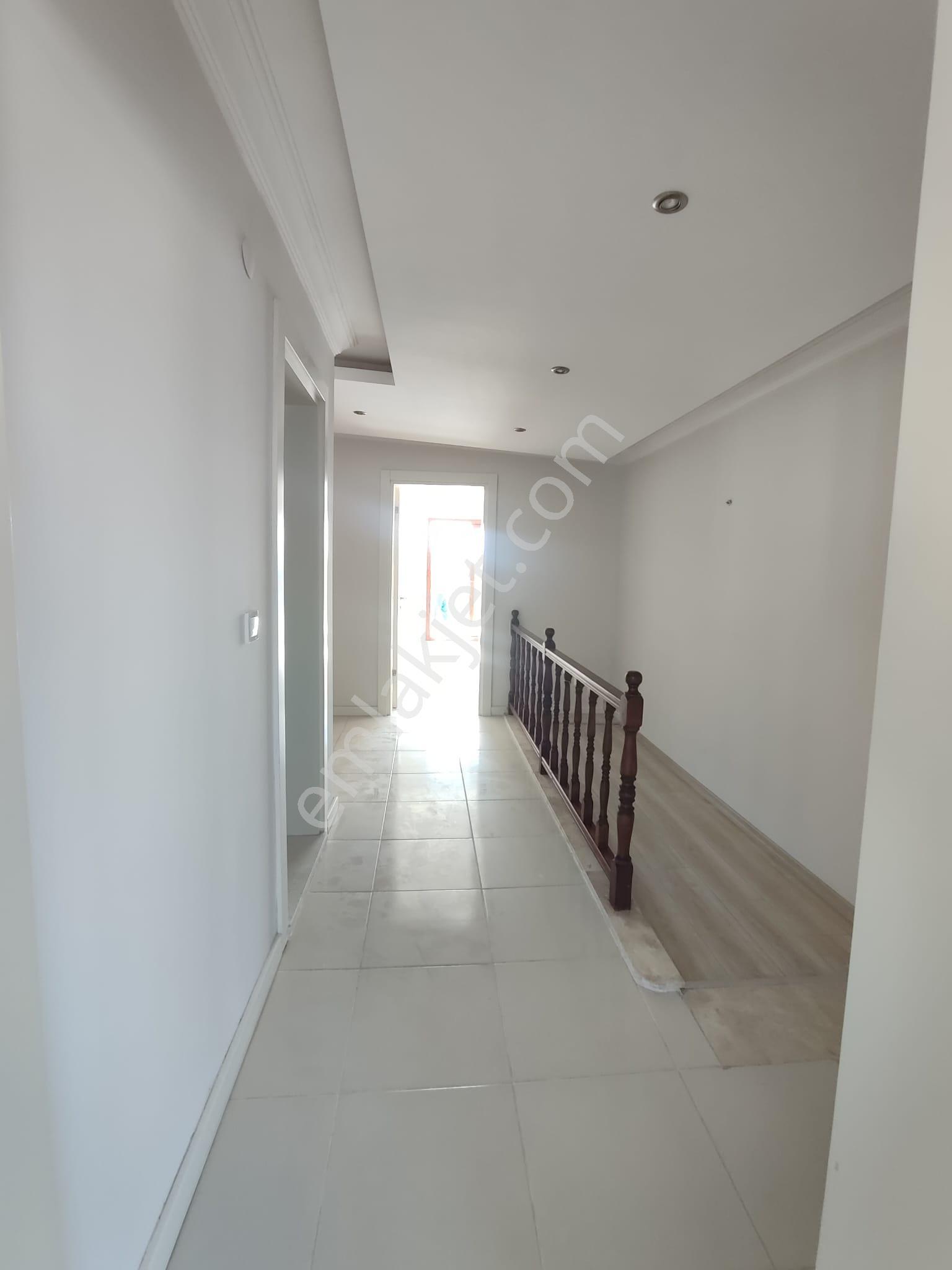 Kuşadası Değirmenderede Full Deniz Manzaralı 2+1 Kiralık Daire - Görsel 11