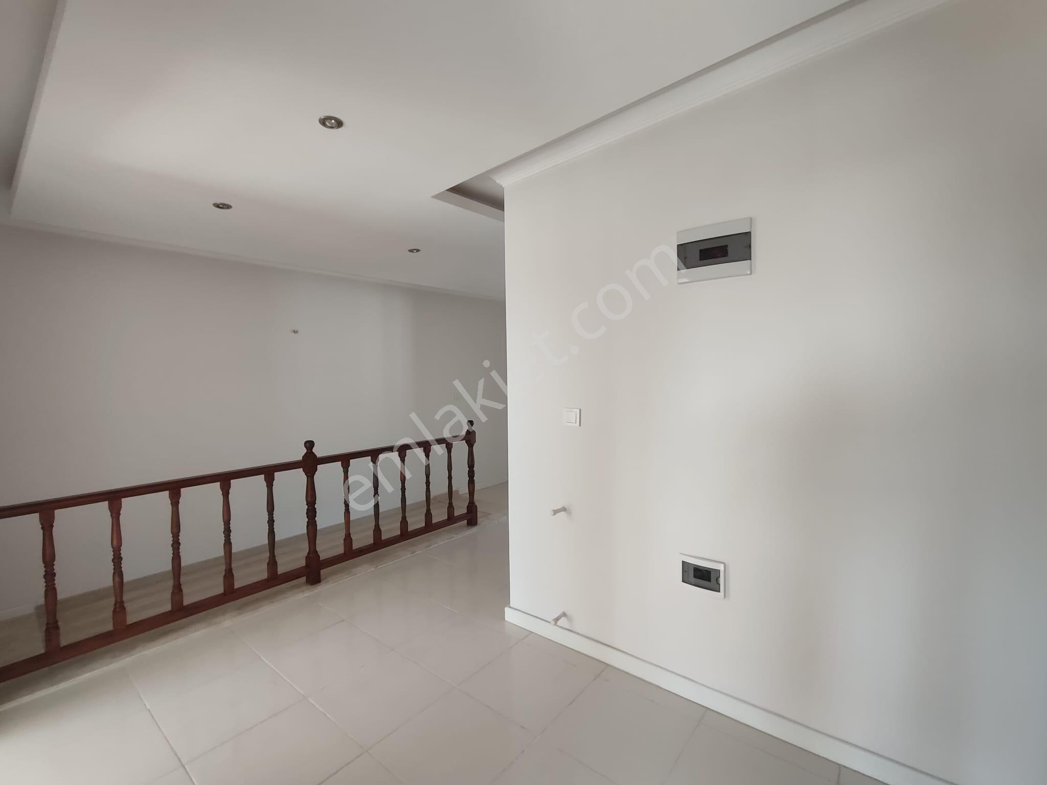 Kuşadası Değirmenderede Full Deniz Manzaralı 2+1 Kiralık Daire - Görsel 25
