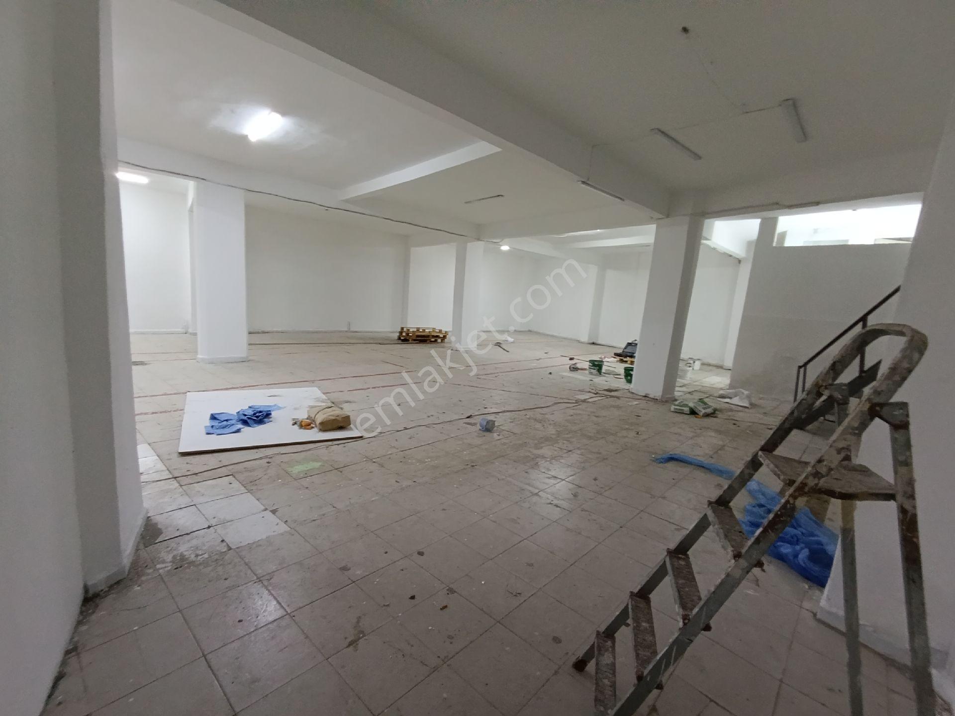 Kiralık Cumhuriyet Mah.350 M2 Depo Ve Tekstile Uygun Masrafsız - Görsel 10