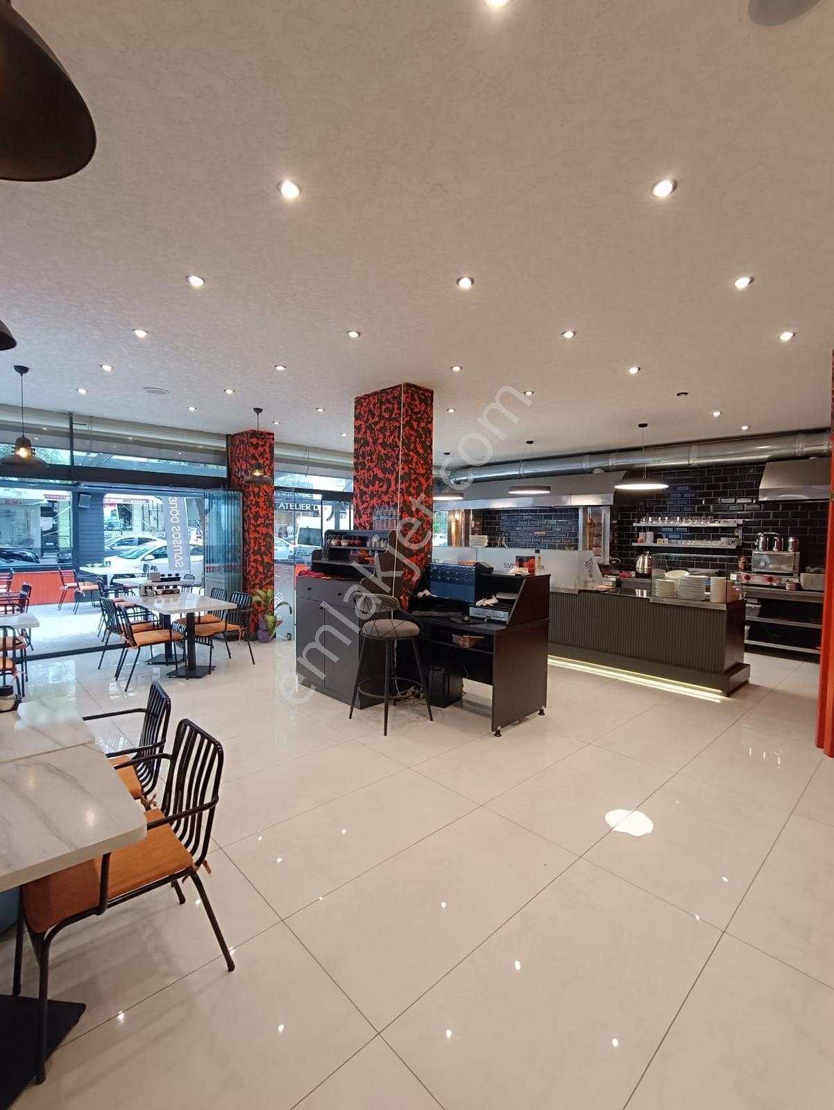 Saadet Caddesi Adalet Sarayına Komşu Kiracılı Satılık Dükkan - Görsel 26
