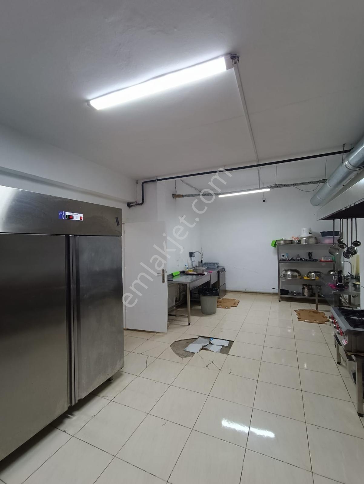 Saadet Caddesi Adalet Sarayına Komşu Kiracılı Satılık Dükkan - Görsel 7