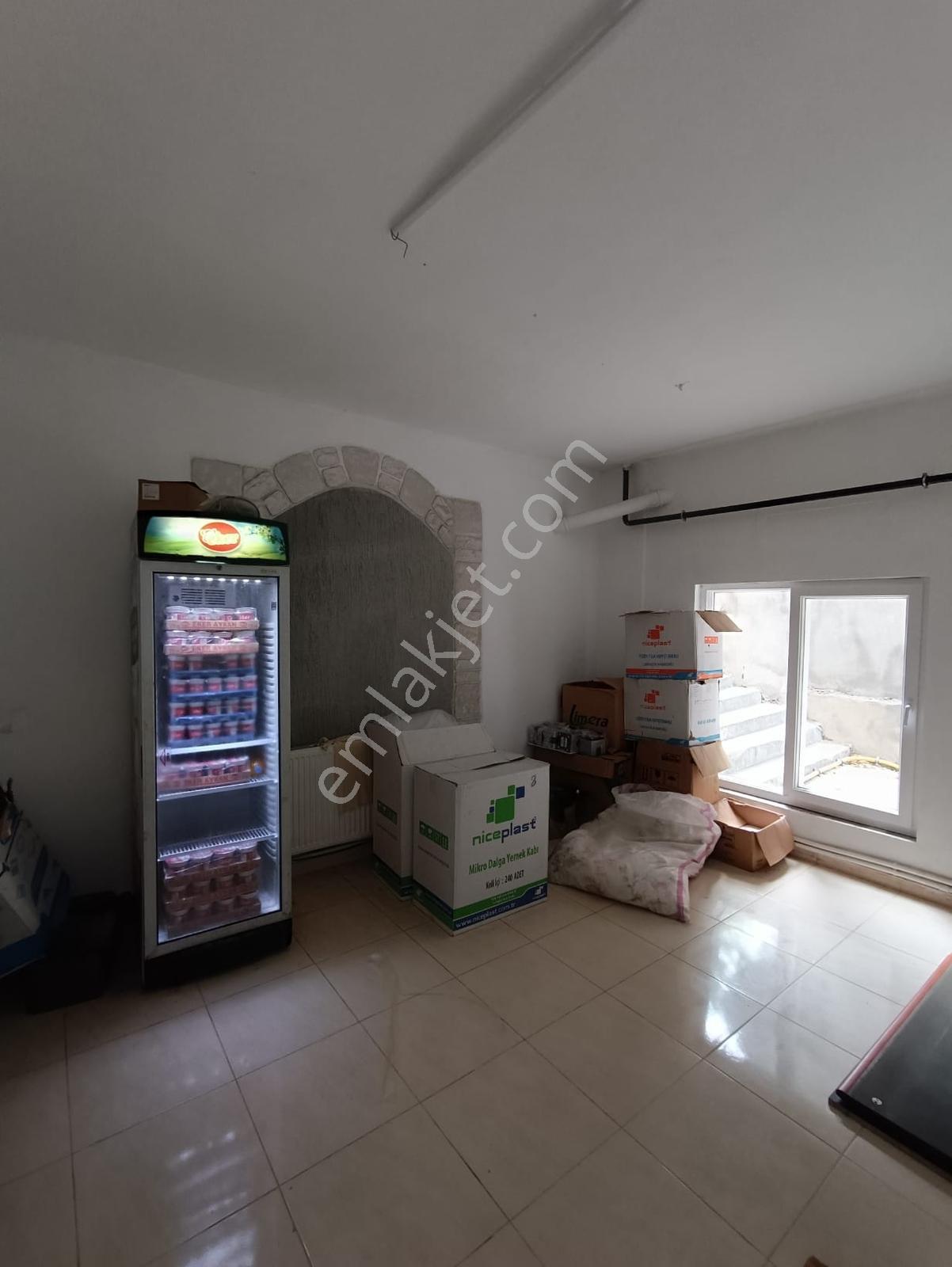 Saadet Caddesi Adalet Sarayına Komşu Kiracılı Satılık Dükkan - Görsel 28